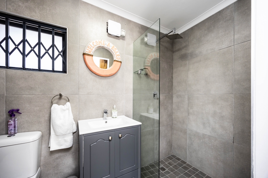 7 Bedroom Property for Sale in Cintsa East Eastern Cape